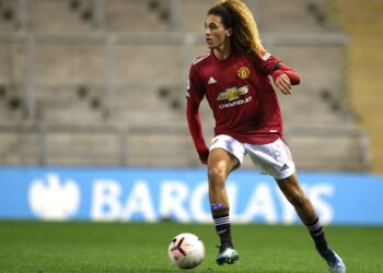 Mejbri remporte le Mondial avant d’être expulsé alors que les U23 de United glissent vers la défaite au dernier jour