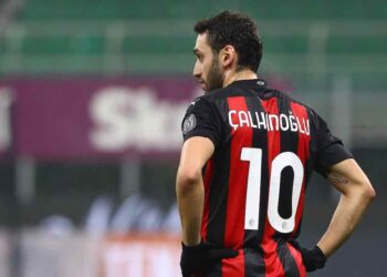Hakan Çalhanoğlu pourrait être une excellente signature pour Liverpool