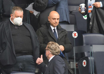 Jamie Carragher commente les chances d’Harry Kane de quitter Tottenham Hotspur