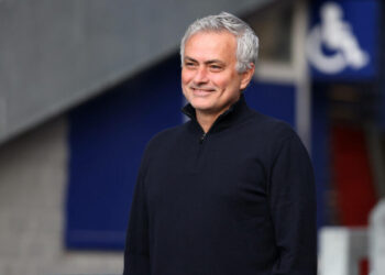 La Roma dévoile Jose Mourinho en tant que nouveau manager pour la saison 2021/22