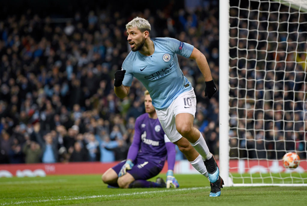La hiérarchie de Barcelone transfère une lutte acharnée sur Aguero alors que Garcia signe.