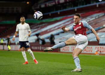 La star d’Aston Villa, John McGinn, s’ouvre sur l’échec du mouvement celtique