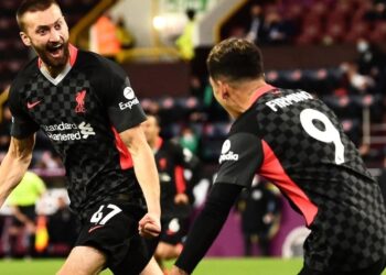 Liverpool nomme à contrecœur le prix du joueur de 24 ans alors que les clubs de Premier League encerclent