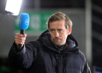 Peter Crouch commente les chances de retour d’Arsenal contre Villarreal