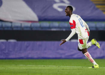 Abdallah Sima, lié à Man United et à Arsenal, souhaite un transfert en Premier League