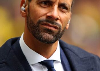 Un fan de loups a abusé racialement de Rio Ferdinand pendant le match de Man United