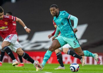 Les géants européens attendent la sortie de Liverpool probable pour Wijnaldum