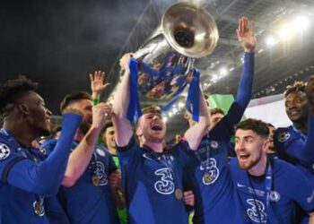 «  Nous sommes les Blues  » – Mikel, Drogba et Eto’o célèbrent le triomphe de Chelsea en Ligue des champions