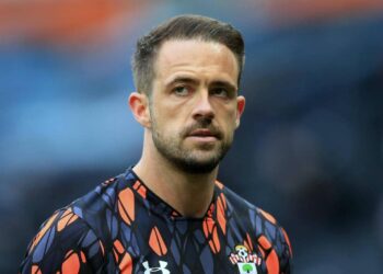 Les fans réagissent à l’annonce que Man United s’est renseignée sur Danny Ings