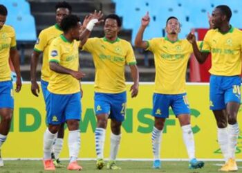 Vue des fans: Mamelodi Sundowns a transformé la PSL en ligue des fermiers et doit déménager en France