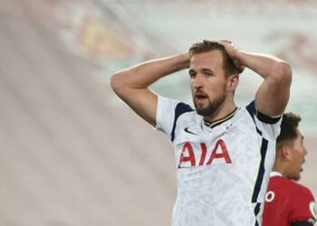 Carragher considère Liverpool comme «  destination parfaite  » pour Kane, mais doute qu’un accord de plus de 100 millions de livres sterling soit conclu