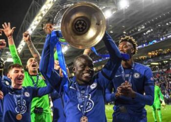 « Kante est le meilleur milieu de terrain du monde » – Azpilicueta rend hommage au héros de Chelsea