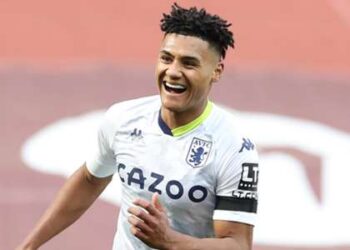 La légende de Liverpool Fowler parle du raid de Watkins alors que Klopp vise l’attaquant d’Aston Villa