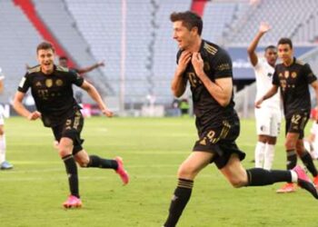 Flick admet qu’il doutait que Lewandowski batte le record de buts en Bundesliga