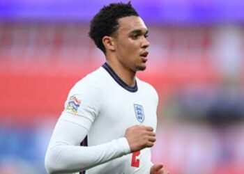«  Trent est très en lice  » – Southgate nie les affirmations selon lesquelles il n’évalue pas Alexander-Arnold