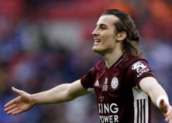 Manchester United entame des pourparlers avec Caglar Soyuncu de Leicester City