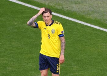 La forme suédoise de Victor Lindelof pose des questions à Manchester United