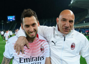 Arsenal s’intéresse à Hakan Calhanoglu de l’AC Milan