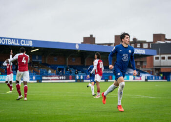 Aston Villa liée à un déménagement pour Valentino Livramento