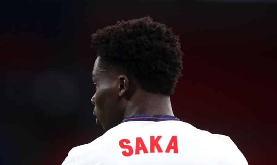 Bukayo Saka rejoint Wayne Rooney et écrit l'histoire d'Arsenal alors que l'Angleterre bat Andorre