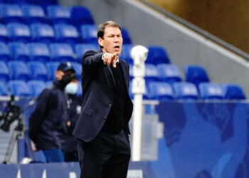 Everton a approché le manager français Rudi Garcia