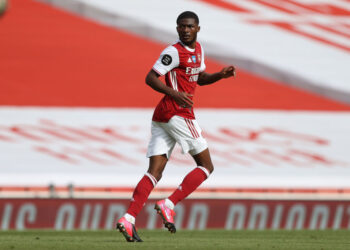 Boost pour Arsenal alors que des prétendants émergent pour une paire de milieux de terrain défavorisés