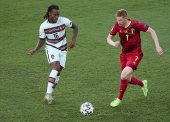 Les malheurs du coup franc de CR7, la blessure de la KDB et les principaux points de discussion alors que la Belgique avance