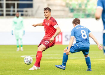 Granit Xhaka se rapproche du déménagement des Roms