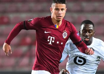 Le prix demandé de Hlozek lié à Liverpool révélé par Schira