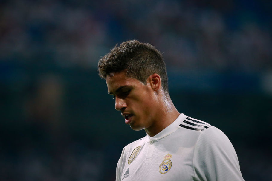Aperçu des plans de transfert du Real Madrid après le départ de Varane