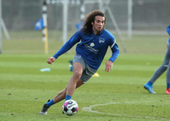 Le Borussia Dortmund rejoint Marseille à la poursuite du milieu de terrain d’Arsenal Matteo Guendouzi