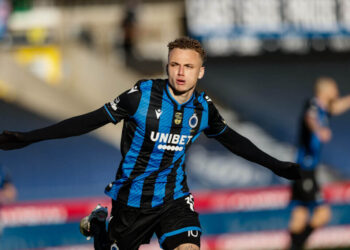 Leeds cible Noa Lang désireux de déménager en Premier League