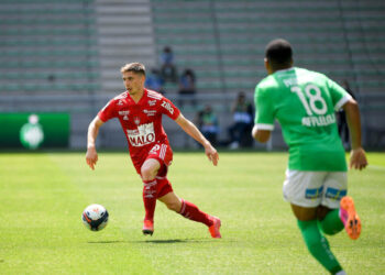 Leeds et Newcastle raffolent de Romain Perraud