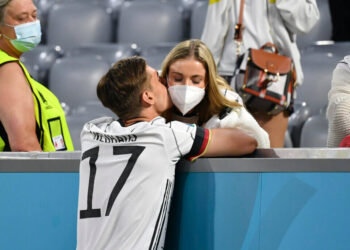 Liverpool pourrait devoir payer des frais «record» pour signer Florian Neuhaus cet été