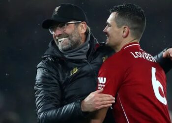 Klopp a envoyé un texto à Lovren disant qu’il lui manquait à Liverpool