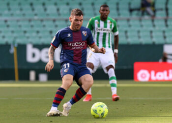 Marcelo Bielsa prend contact avec Javi Galan avant un éventuel transfert à Leeds United