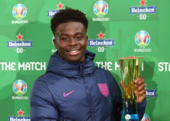 Les fans de Liverpool veulent que le club signe Saka après l’affichage de l’Angleterre