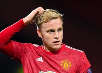 Swart exhorte Liverpool à remplacer Wijnaldum par Van de Beek