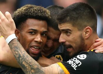 Manchester United tenu informé du statut de Ruben Neves et Adama Traoré
