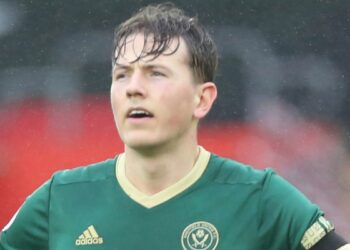 Sander Berge n’est pas disponible à Liverpool pour 10 millions de livres sterling cet été, selon une source de Sheffield