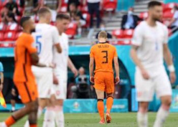 De Ligt crée une histoire indésirable en euros alors que les Pays-Bas s’écrasent contre les Tchèques