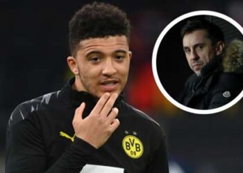 « Je n’ai jamais été aussi ennuyé par un transfert de ma vie » – La saga Sancho à Man Utd frustre Neville