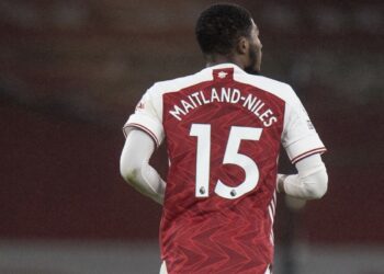 Maitland-Niles cherche des éclaircissements, mais il devra peut-être attendre