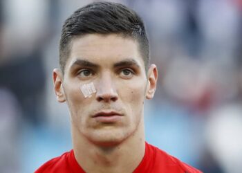 Meilleure valeur sur le marché du défenseur central de Manchester United