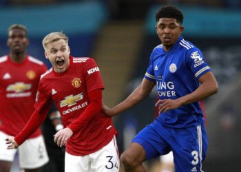 Donny van de Beek: l’homme de Manchester United choisit de se battre pour l’avenir – Man United News And Transfer News