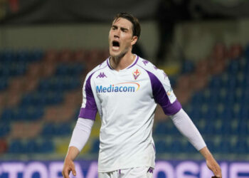 Les fans de Tottenham réagissent au lien de transfert de Dusan Vlahovic