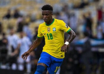 Transfert de Vinicius Jr: Manchester United envisage de signer lors des pourparlers de Raphael Varane – Man United News & Transfer News