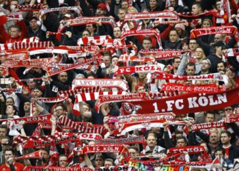 Avant-première amicale : FC.  Cologne contre Bayern Munich