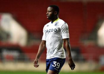 Davis pourrait quitter Aston Villa cet été, le traitement Smith à blâmer