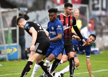 La renaissance de Dujon Sterling est probablement la raison du départ de Tino Livramento –